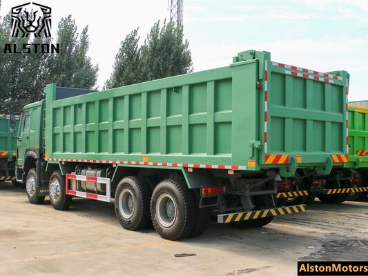 Une nouvelle camionnette à grande capacité Sinotruk Howo 8x4 375HP à vendre en Angola